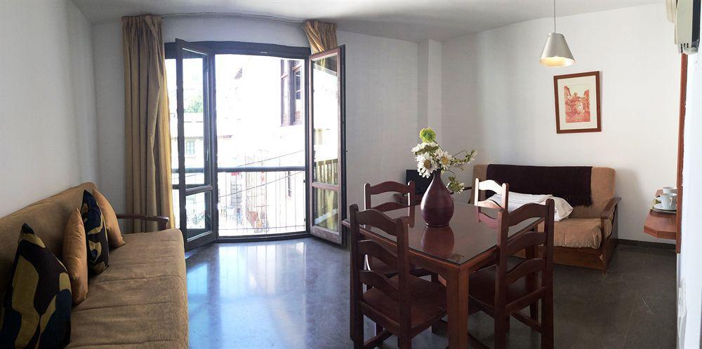 Apartamentos Santa Ana Гранада Экстерьер фото