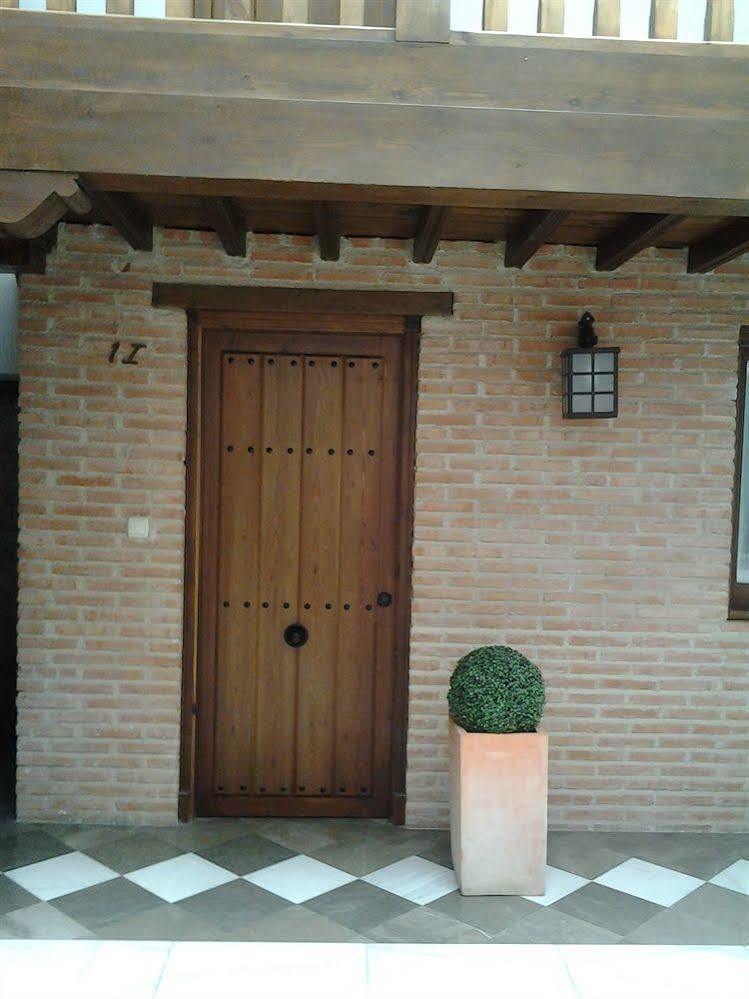 Apartamentos Santa Ana Гранада Экстерьер фото